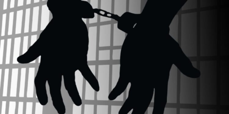 8 People Arrested In Winneshiek County Drug Raids