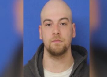 The Father Of A 7-month-old Boy Who Drowned Was Charged With Leaving The Boy Alone In The Bathtub With His 3-year-old Brother While He Was On The Phone In The Hallway For At Least 10 Minutes